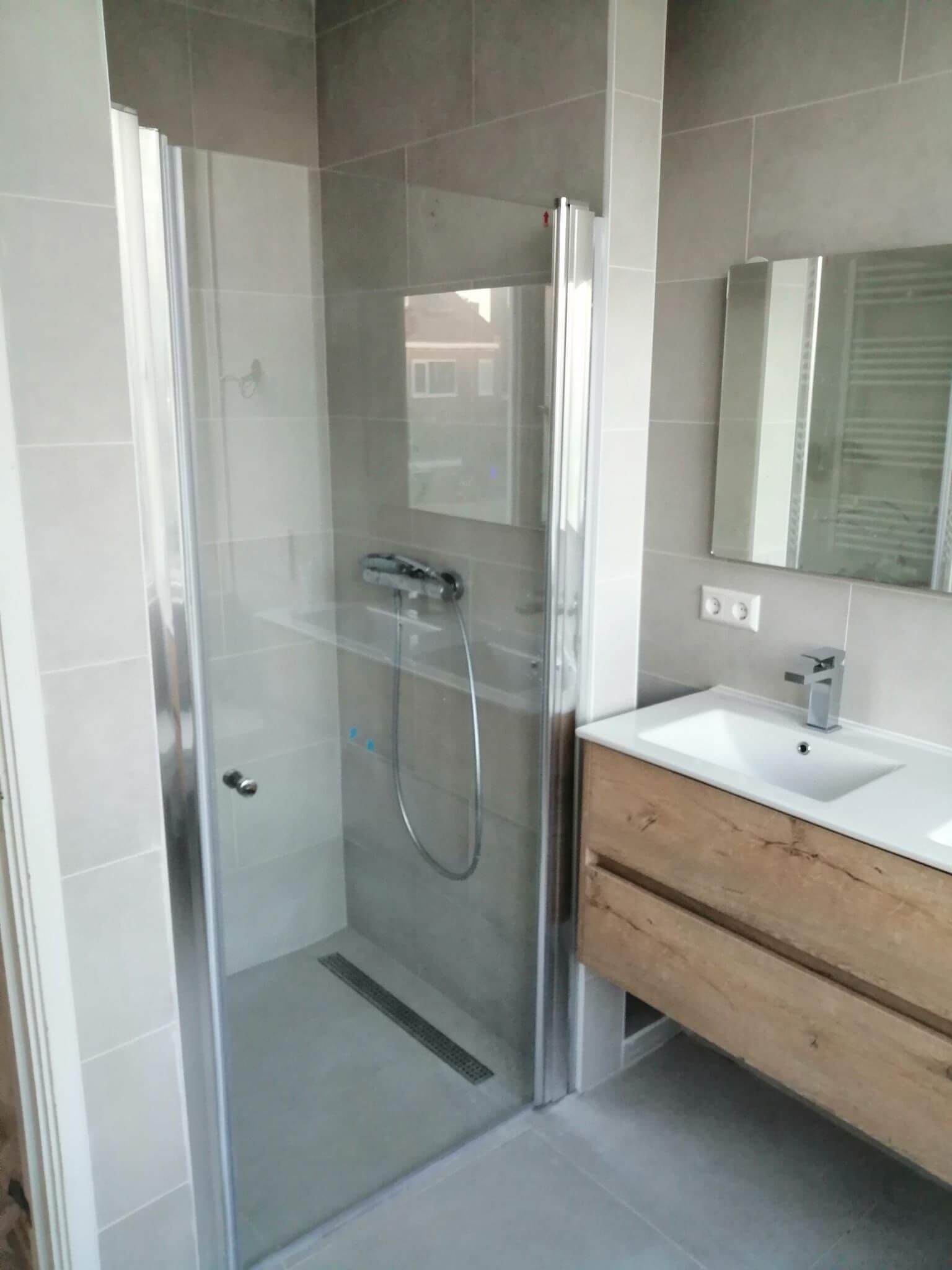 Badkamer renoveren Noord-Holland – waterdicht en netjes afgewerkt