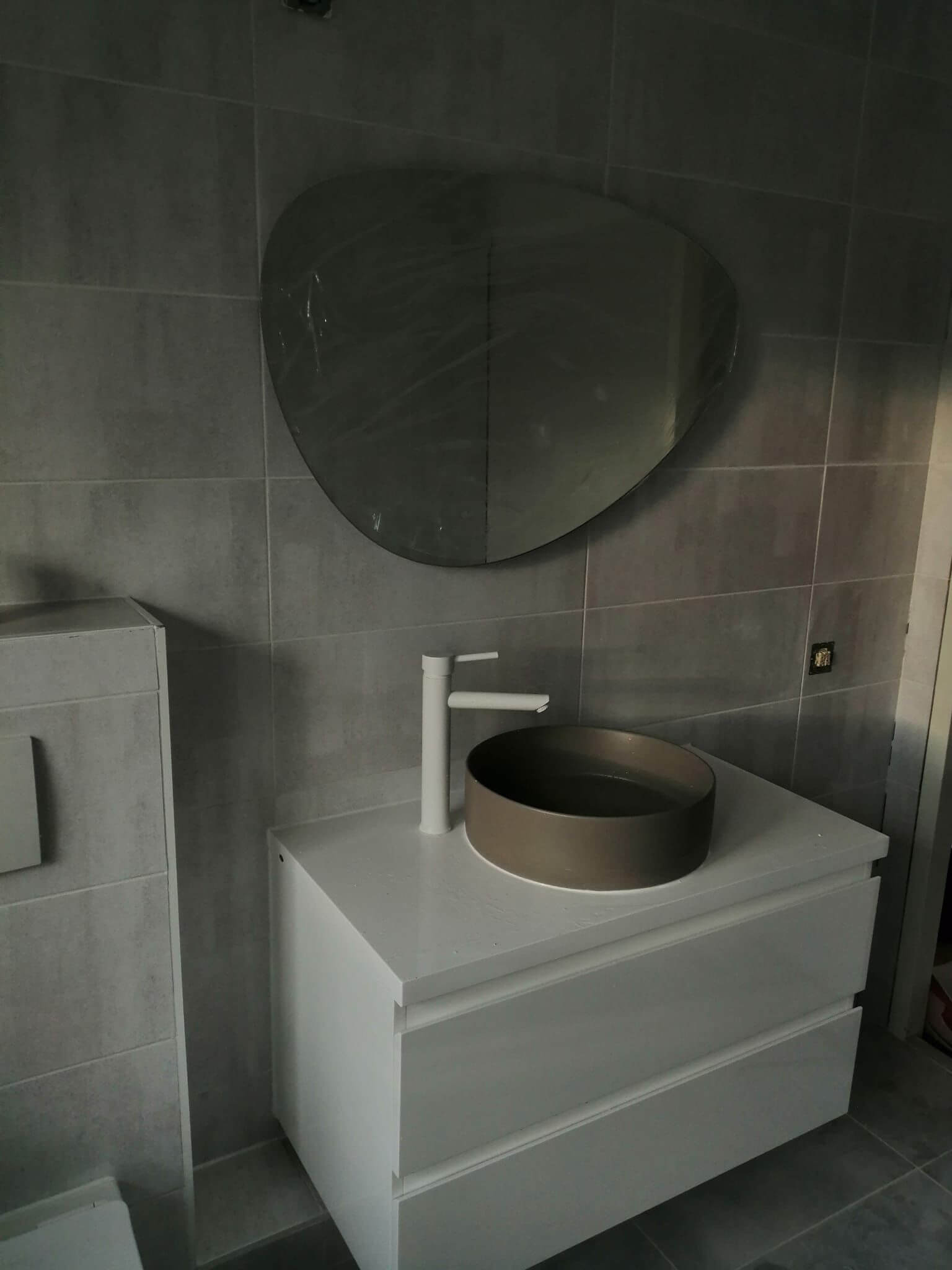 Toilet verbouwen Amsterdam – nieuwe wc inclusief tegelwerk