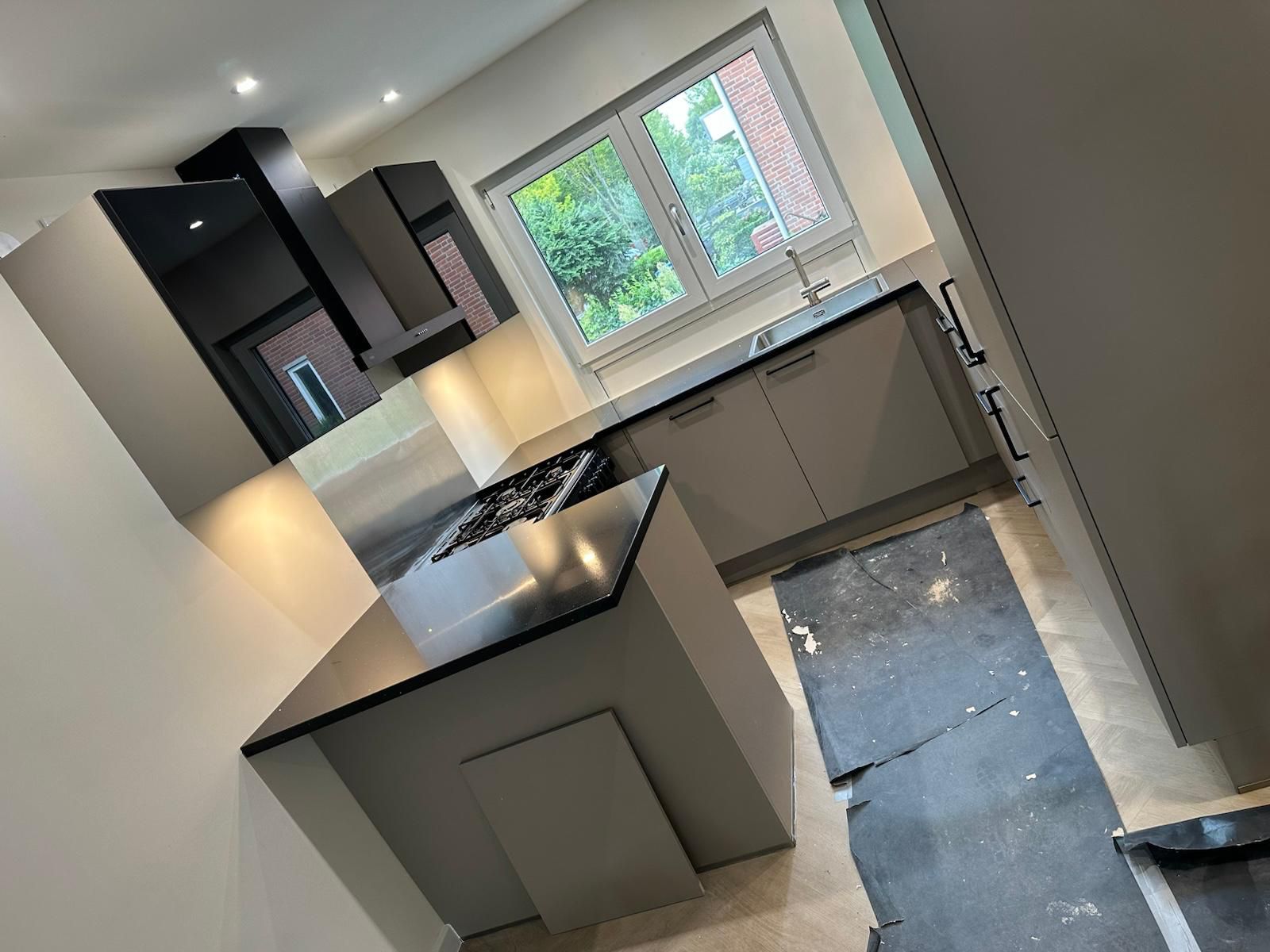 WC renovatie Amsterdam – toilet vervangen en betegeld