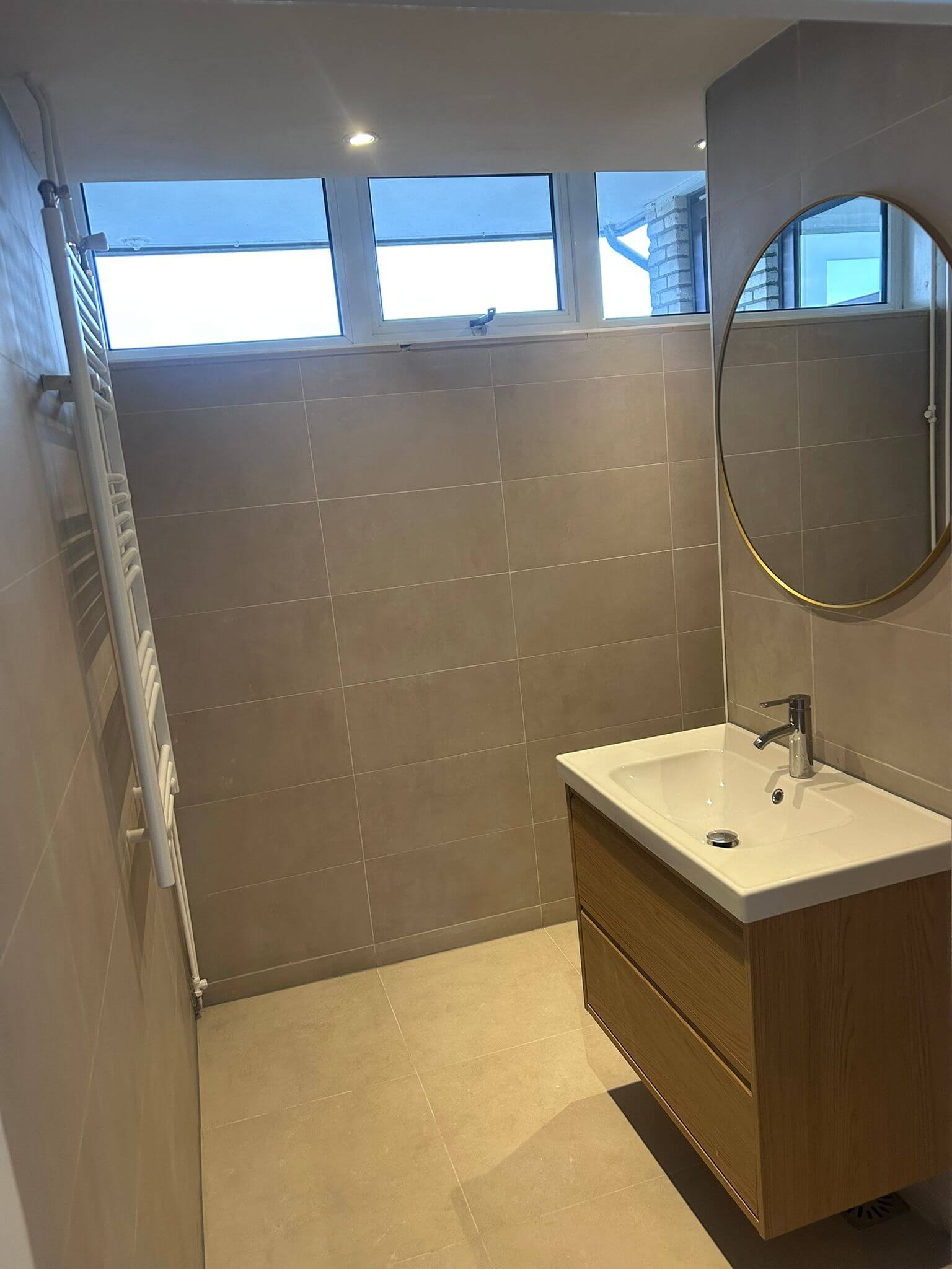 Badkamer renoveren Amsterdam – turn-key opgeleverd met garantie