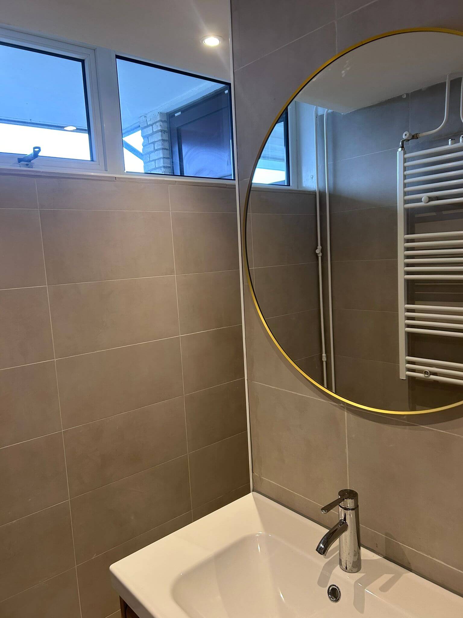 Keuken verbouwen Amsterdam – montage en afwerking door VernieuwNu