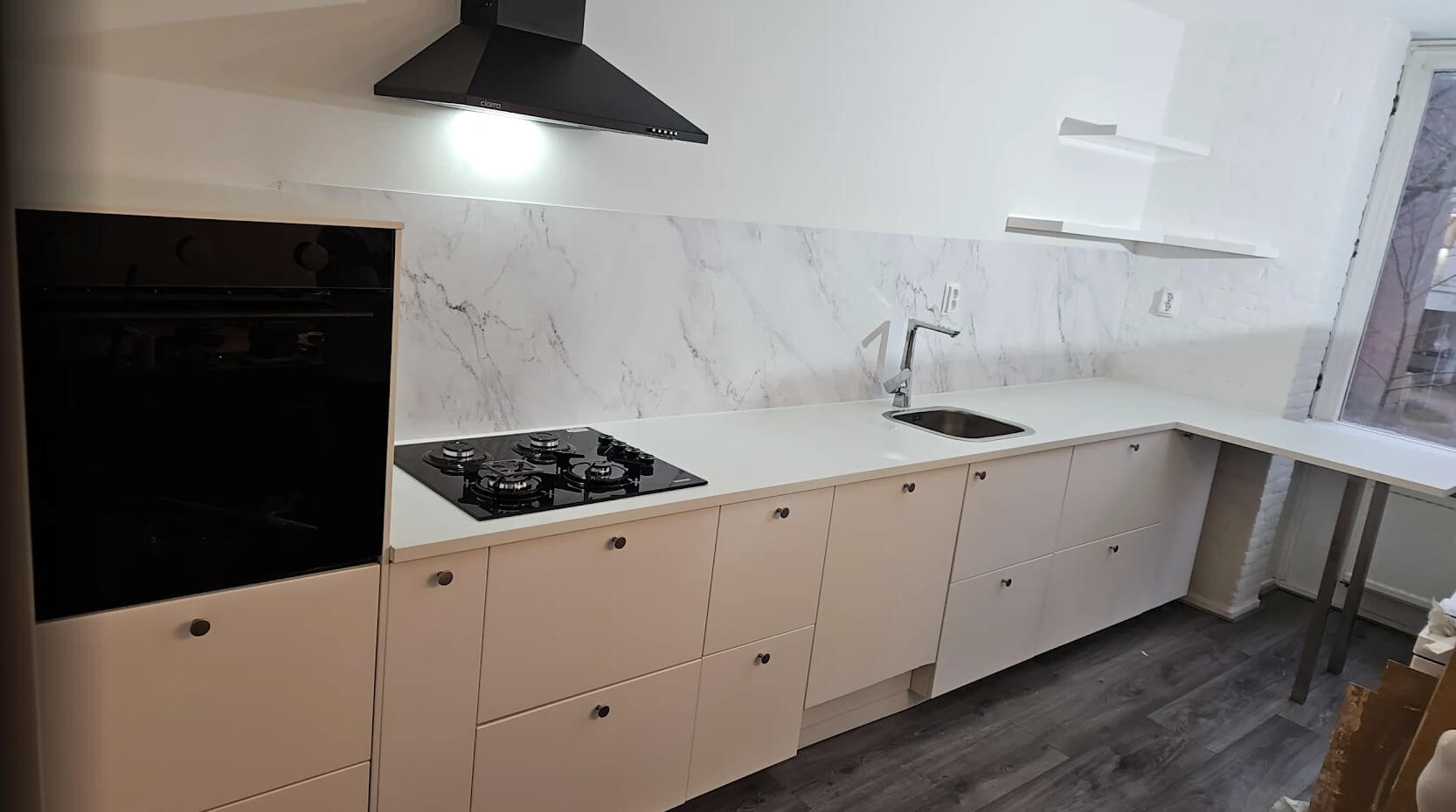 Keukenrenovatie Amsterdam – nieuwe keuken van sloop tot oplevering